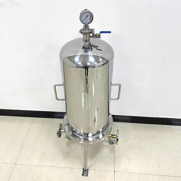 High-Performance Sanitary Filter Housings in Stainless Steel High-Performance Sanitary Filter Housings in Stainless Steel