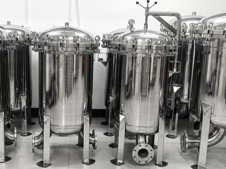 Oil Fouling in Filter Housings: Diagnosis and Prevention 18 Oil Fouling in Filter Housings