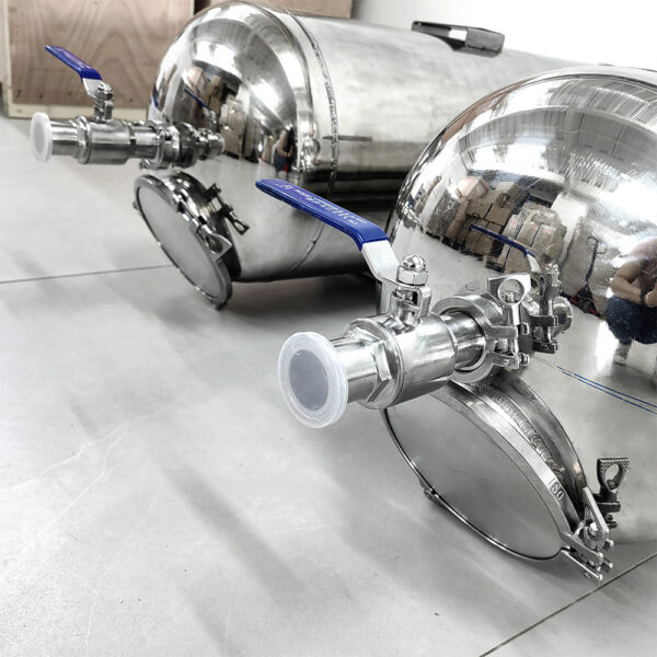 Réservoir de stockage d'eau stérile en acier inoxydable pour système d'osmose inverse